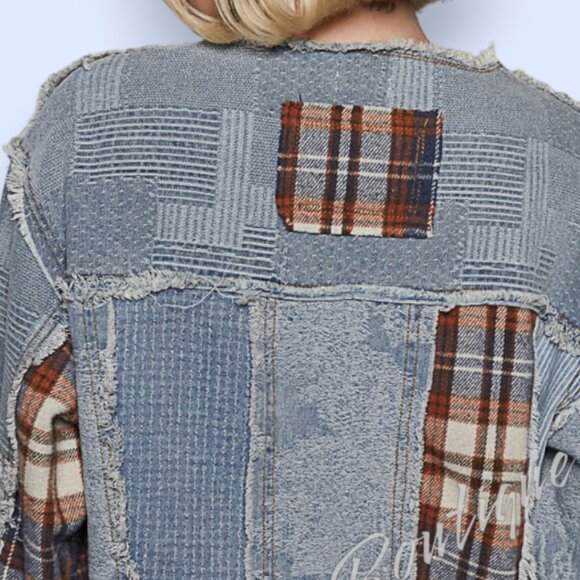 POL Distressed Grunge Denim Flanel Plaid Floral Patch Zipper Front Jean Jacket - Picture 8 of 10